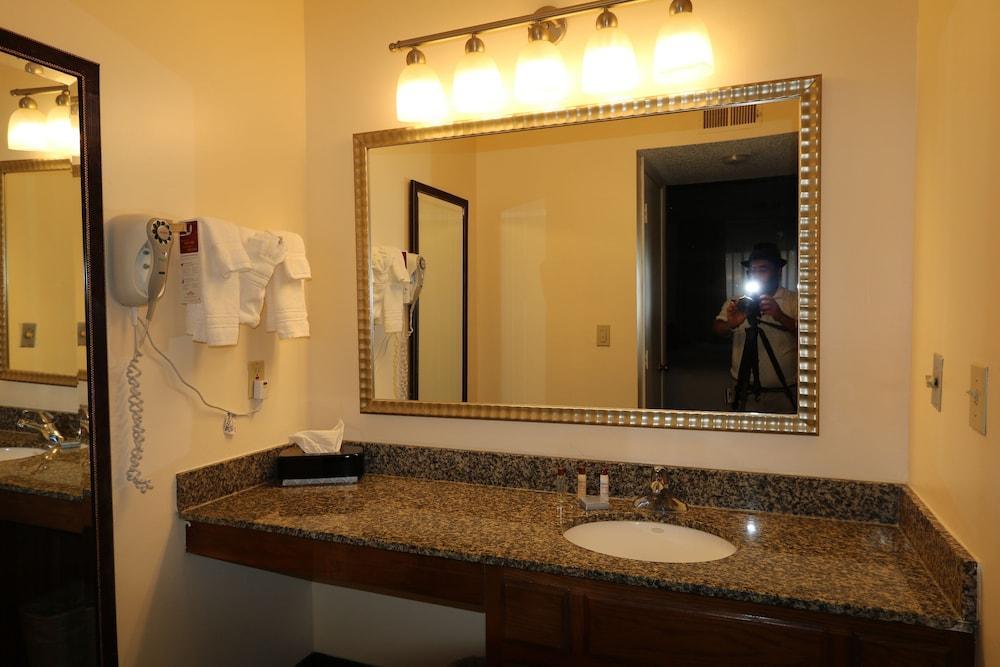 Fairbridge Inn & Suites - Akron Copley Township - West Extérieur photo