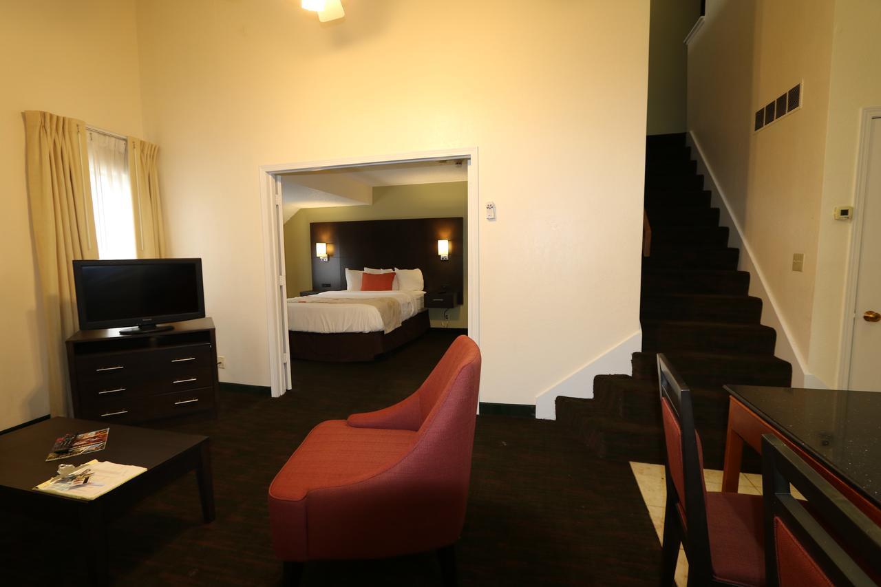 Fairbridge Inn & Suites - Akron Copley Township - West Extérieur photo