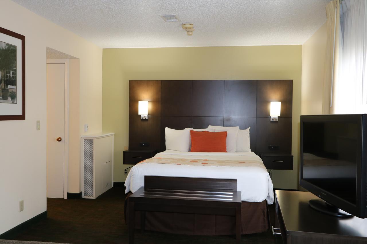 Fairbridge Inn & Suites - Akron Copley Township - West Extérieur photo