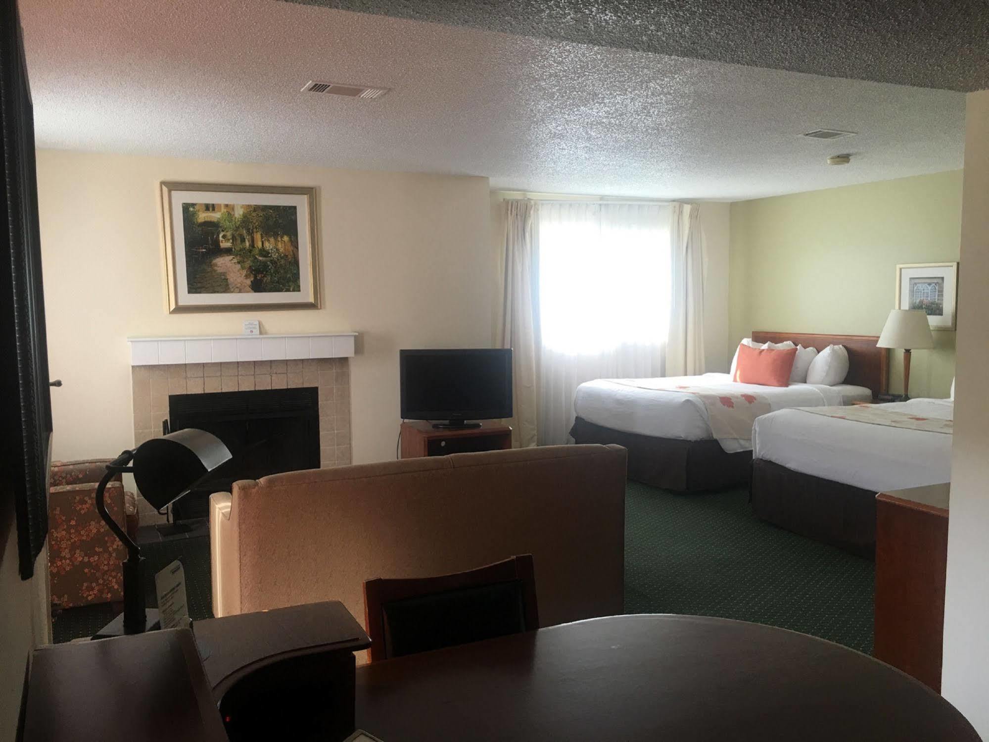 Fairbridge Inn & Suites - Akron Copley Township - West Extérieur photo