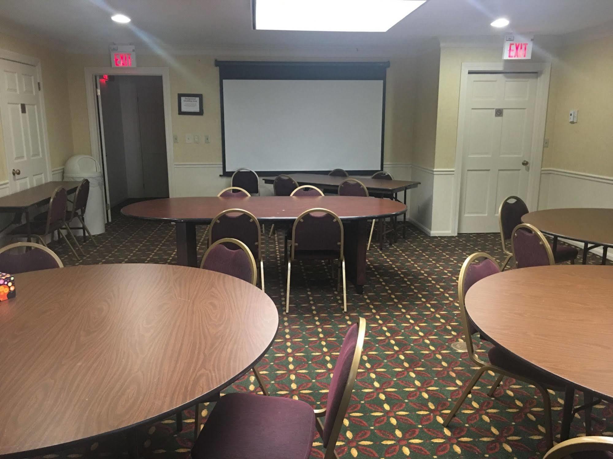Fairbridge Inn & Suites - Akron Copley Township - West Extérieur photo